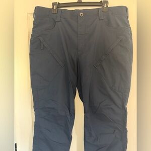 5.11 Tactical Capital pants 38x32 navy blue, like new